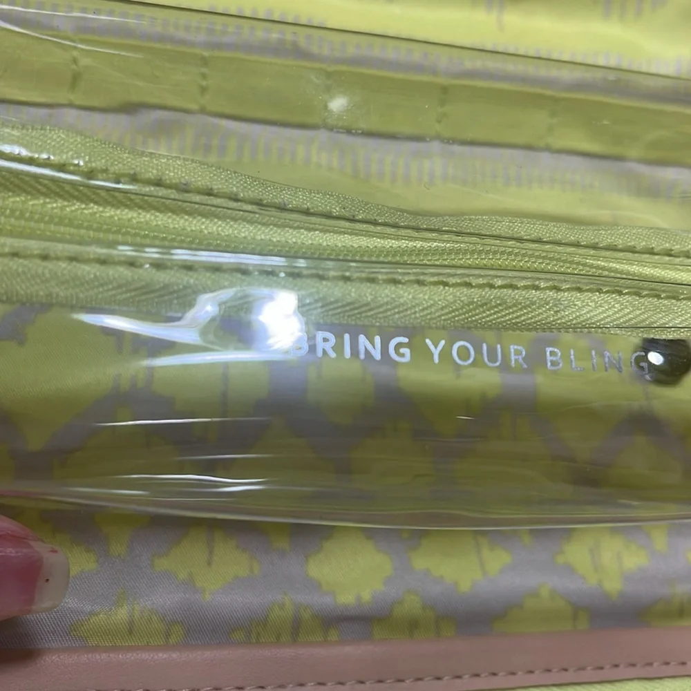 Stella & Dot qStylish Yellow and Tan Women's Jewlery Travel Bag